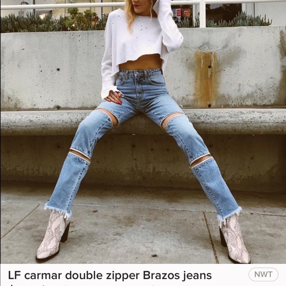 ISO! Looking for these jeans!!